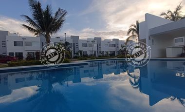 Venta de casa nueva 3 recamaras, con club de playa y muelle náutico