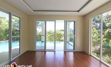 FOR SALE BRAND NEW HOUSE WITH 5 BEDROOM PLUS SWIMMING POOL IN CEBU CITY