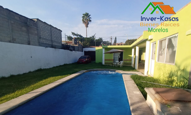 CASA EN VENTA EN OAXTEPEC A PIE DE CARRETERA PRINCIPAL