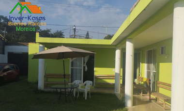 CASA EN VENTA EN OAXTEPEC A PIE DE CARRETERA PRINCIPAL