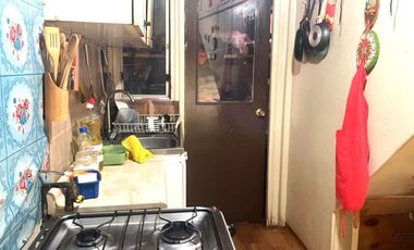 Casa 2 pisos pareada Los Ediles $ 70.000.000.-