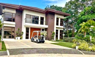 Seaside Splendor: 5 Bedroom House and Lot for Sale in Anvaya Cove, Morong, Bataan - 2 Minutes from the Beach, Entertainment Room, and More!