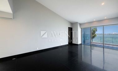 Casa en Venta, Isla Dorada Residencial, Cancún Quintana Roo.