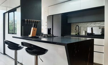 PR15761 Apartamento en arriendo en el sector Camino Verde, Envigado