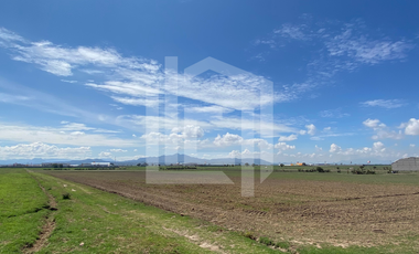 ▪️Terreno de 5,730m2 en Acayuca, al sur de Pachuca Hgo, a 900m de la carretera México-Pachuca.