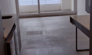 Arriendo dpto estudio en Reñacamar II $445.000