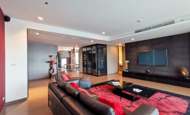 The River Condominium 3 Bedrooms