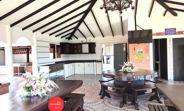 Arriendo finca con alimentación, alquiler eventos hospedaje grandes grupos vacacional, Pereira, Colombia