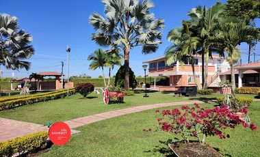 Arriendo finca con alimentación, alquiler eventos hospedaje grandes grupos vacacional, Pereira, Colombia