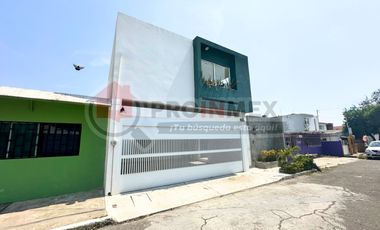 CASA NUEVA EN VENTA CON AMPLIO JARDIN EN BOCA DEL RIO