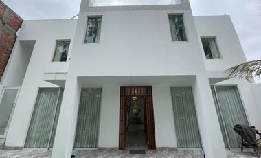 Venta Casa de Playa y 4 minidepartamentos