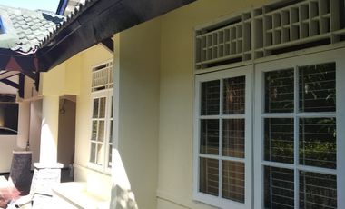 DIJUAL MURAH RUMAH DI JL SAMPING MCD BINTARO SEKTOR 9 TANGERANG SELATAN
