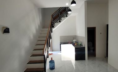 Rumah Disewakan Bringin Sambikerep Surabaya 2 Lantai Full Furnish Bangunan Baru Gress