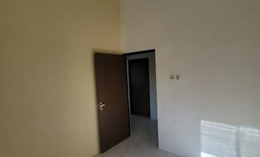 Rumah Disewakan Bringin Sambikerep Surabaya 2 Lantai Full Furnish Bangunan Baru Gress