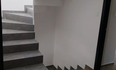 VENTA DE CASA TIERRAMIGA POR LA VIA BENGALA O PORTON DEL CONSEJO PROVINCIAL