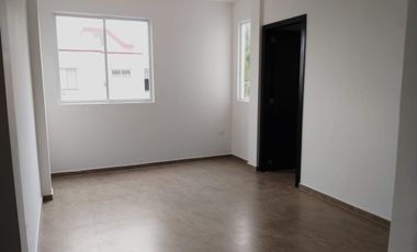 VENTA DE CASA TIERRAMIGA POR LA VIA BENGALA O PORTON DEL CONSEJO PROVINCIAL