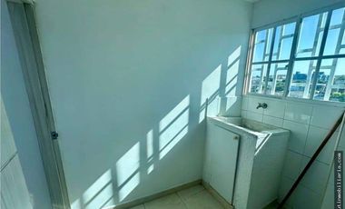 VENDO HERMOSO APARTAMENTO EN PISO ALTO, EN EL BARRIO RECREO