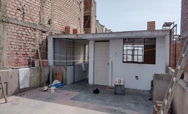 VENTA DE CASA DE 2 PISOS EN EL CALLAO