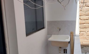 VENTA DE CASA DE 2 PISOS EN EL CALLAO