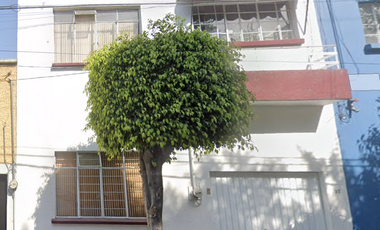REMATO CASA EN LA ROMA