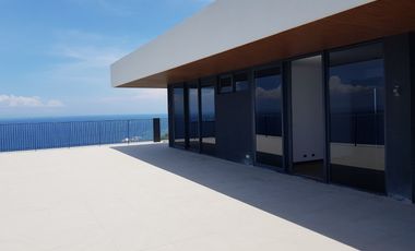 3 Bedroom Penthouse Unit @ The Reef  Mactan for Sale