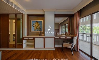 4 Bedrooms | 3 Bathrooms | Private balcony overlooking the sea