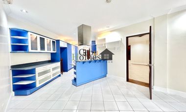 Five Bedroom House with Pool  for Rent  in North Town Homes