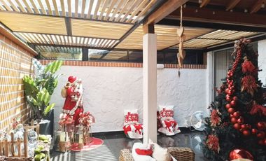 PR20290 Casa en venta en el sector Loma Los Parras