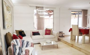 PR20290 Casa en venta en el sector Loma Los Parras