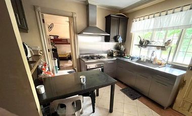 1140 SqM House And Lot In North Town Subdivision For Sale