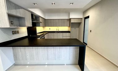 CASA EN VENTA FRACC BOSQUES DE SANTA ANITA, COTO 1