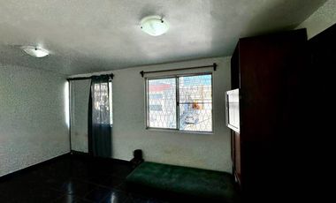 Casa en venta por Mercado de Abastos