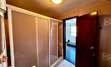Casa en venta por Mercado de Abastos