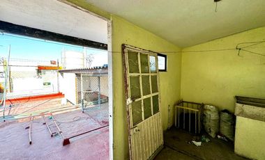 Casa en venta por Mercado de Abastos