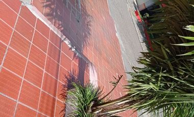 CENTRAL Y AMPLIA CASA-LOTE ESQUINERA PARA PROYECTO COMERCIAL SAN SEBASTIAN DE MARIQUITA (TOLIMA) EN VENTA