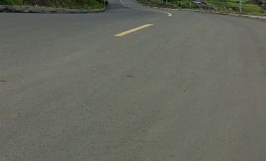TERRENOS-VENTA, SERVICIOS SOTERRADOS CON CAMINOS NUEVOS, SECTOR SNTO DOMINGO DE CUTUGLAHUA. QUITO, ECUADOR.