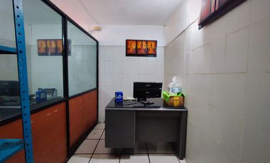 LOCAL COMERCIAL EN VENTA FRENTE AL RASTRO EN ESQUINA, LÓPEZ DE LEGASPI