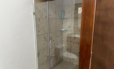 Bonita casa sola nueva en venta!