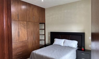Bonita casa sola nueva en venta!