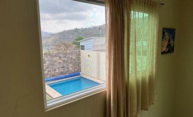 Bonita casa sola nueva en venta!
