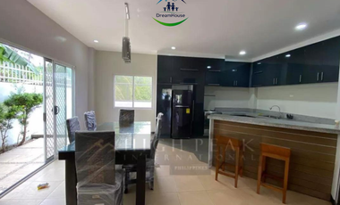For Sale: 4 Bedroom House in Molave Highlands, Consolacion, Cebu