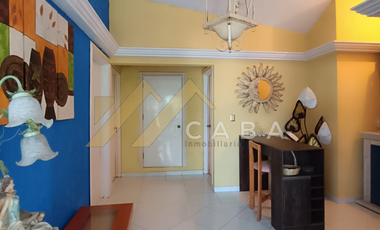 EN VENTA CASA EN ESQUINA CON LOCAL COMERCIAL, VERACRUZ.