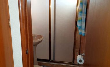 VENDO CASA MUY AMPLIA DE 5 RECAMARAS A 5 MIN DE LA LOPES PORTILLO