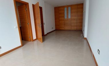 ALQUILER DE AMPLIA CASA EN SAMBORONDON