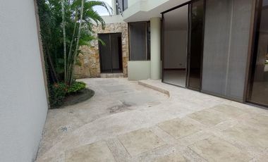 ALQUILER DE AMPLIA CASA EN SAMBORONDON