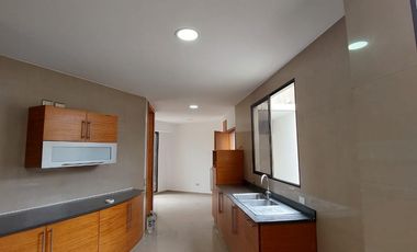 ALQUILER DE AMPLIA CASA EN SAMBORONDON