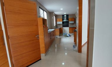 ALQUILER DE AMPLIA CASA EN SAMBORONDON