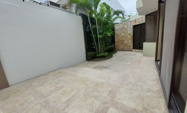 ALQUILER DE AMPLIA CASA EN SAMBORONDON