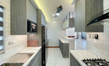 Brio Tower Clean title 4 Bedroom 4BR Condo for Sale with 4 Balcony in Edsa Ave. Makati Near BGC, Ortigas MAJOR PRICE DROP!