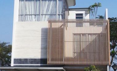 disewakan rumah milenial pik 2 uk 4.5x10 vinly siap huni